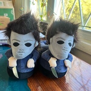 NWT Horror Plush Slippers with Knives